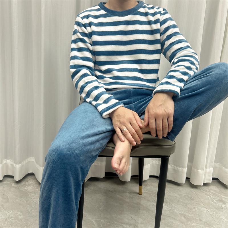 Simple Crew Neck Design Pajamas Set for Men's Autumn Winter Soft Men's Pajamas Long Sleeve Top & Pants Homewear