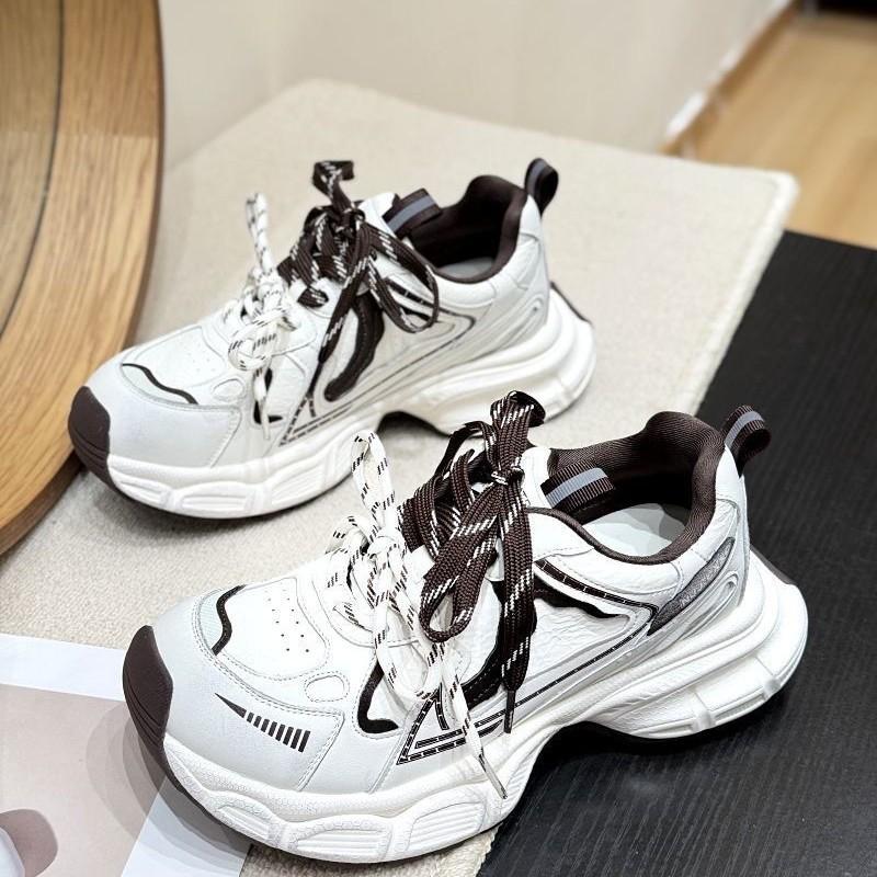 Thick-soled inner height increase Xiaobai 22 spring and autumn new dad shoes leather surface casual sports shoes