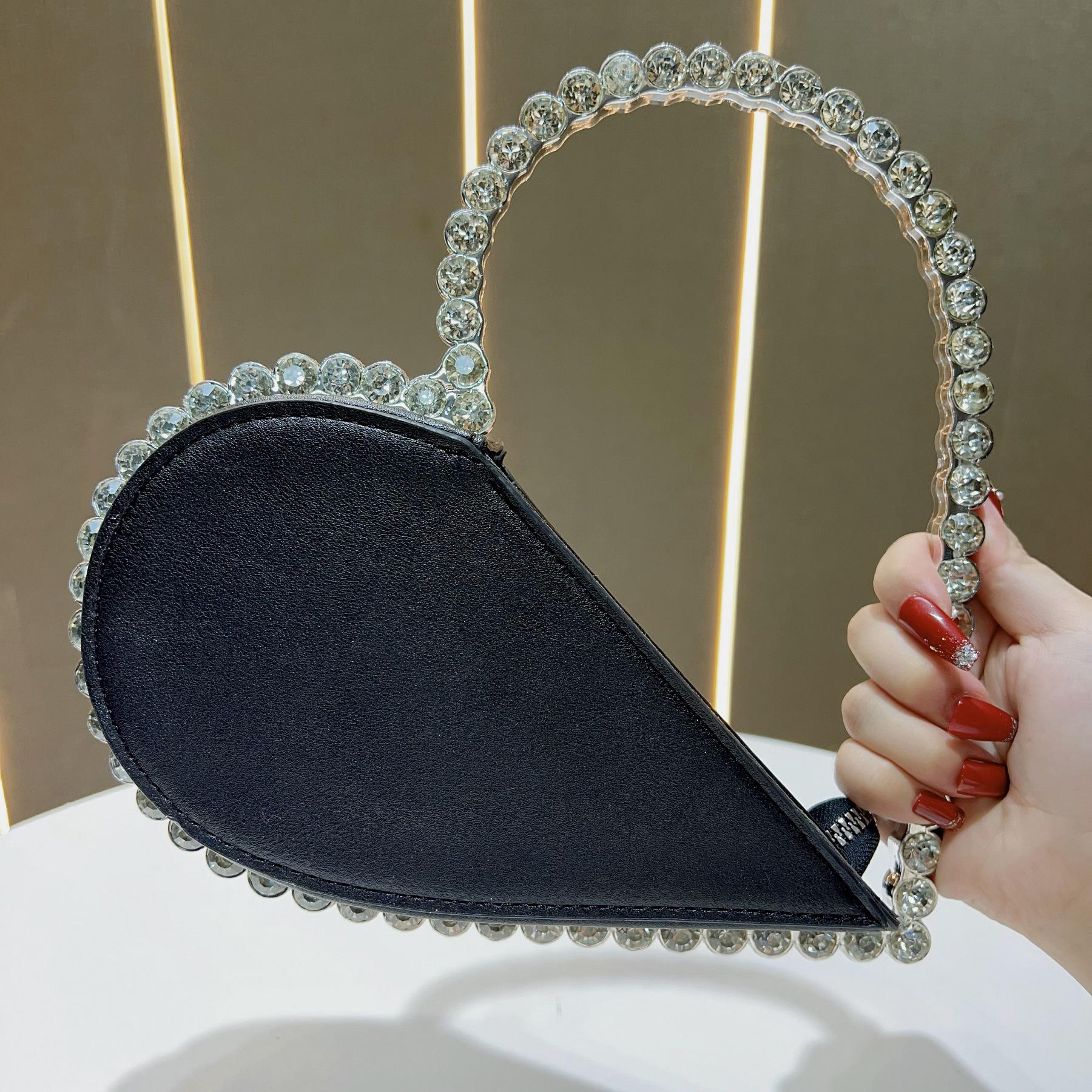 

Elegant Spring 2025 Heart-Shaped Evening Bag with Rhinestones - Fashionable Handheld Women s Accessory чёрный