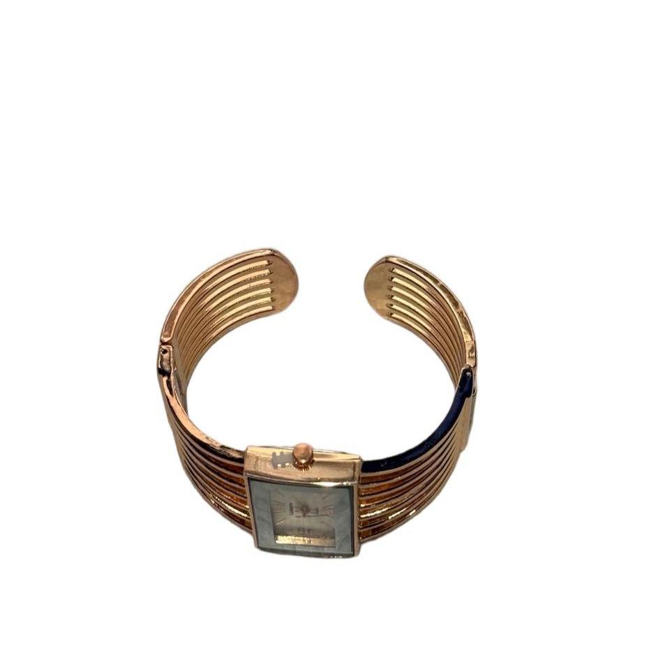 Skeletonized Fashion Quartz Watch For Women, Versatile And Elegant Bracelet Watch