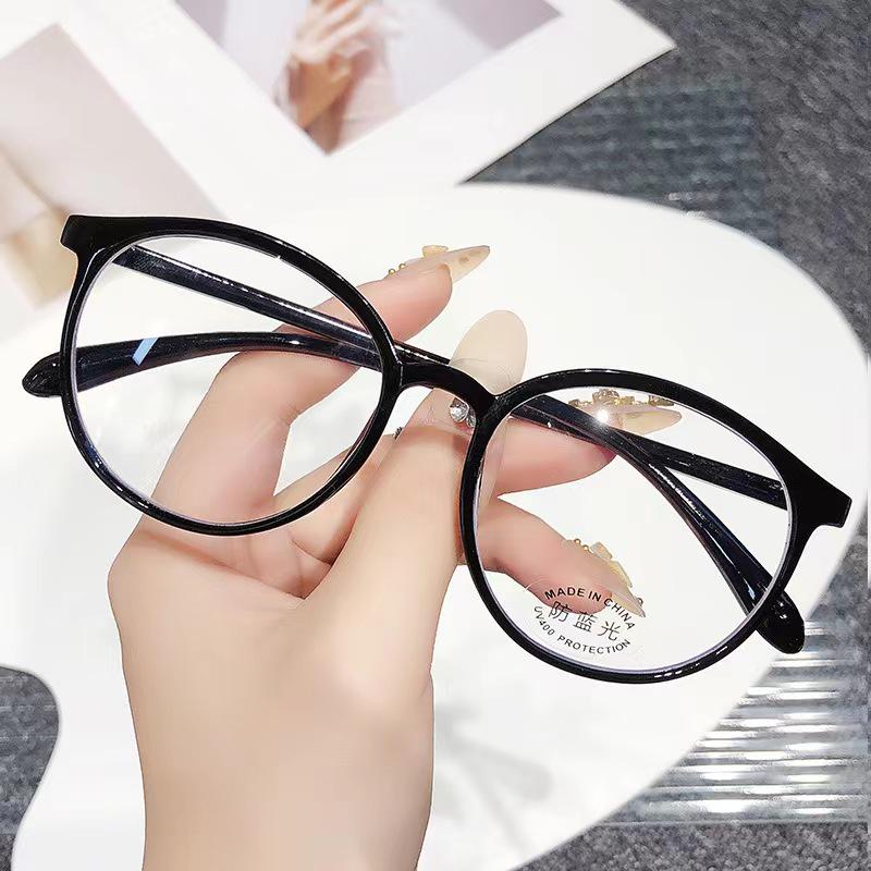 Stylish Ultra-Light HD Reading Glasses for Women: Anti-Blue Light, Anti-Fatigue, Youthful Look, Ideal for Elderly Presbyopia