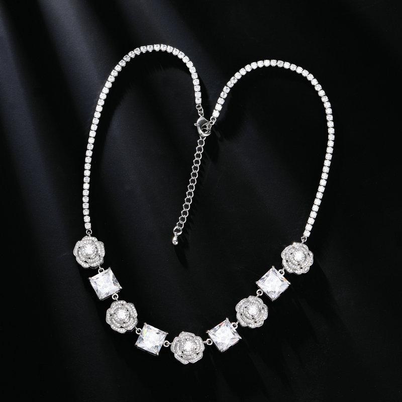 High-end Zircon Camellia Necklace Light Luxury Accessories Collarbone Chain Bracelet Earrings Dress with Elegant Jewelry Set
