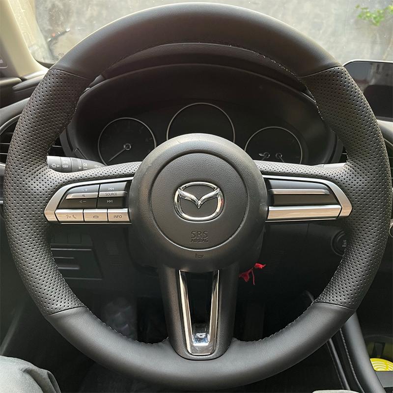 Für Mazda CX-30 CX30 Mazda 3 Axela Handgenähtes Wildleder rutschfestes Auto-Lenkradbezug