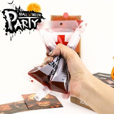 2/5pcsHalloween Simulation Blood Bag Party Restaurant Suction Drink Bag Table Decoration Hanging Dispensing Bag Beer Bag with Fu