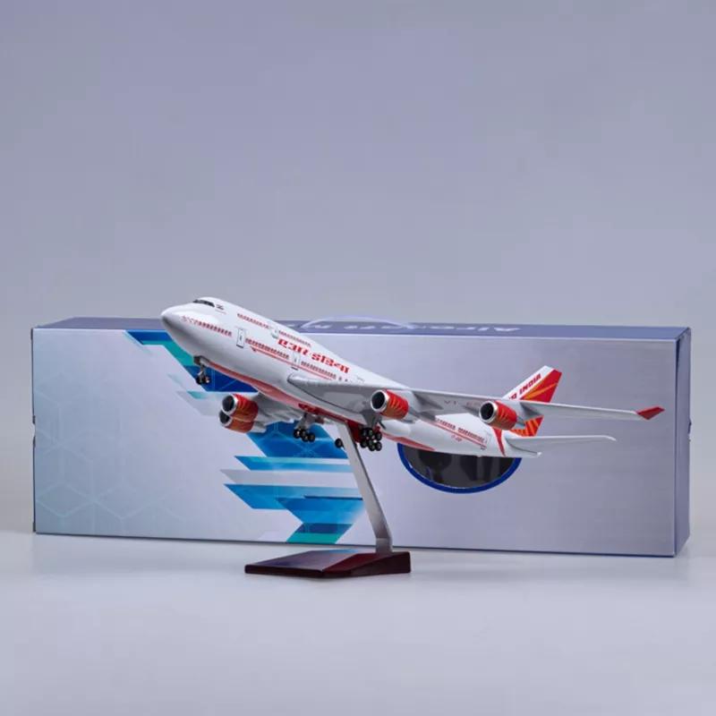 Diecast Resin 47CM Scale Airplane Model 747 B747 Aircraft Simulation Resin Finished Airlines Christmas Souvenir Collection Decor