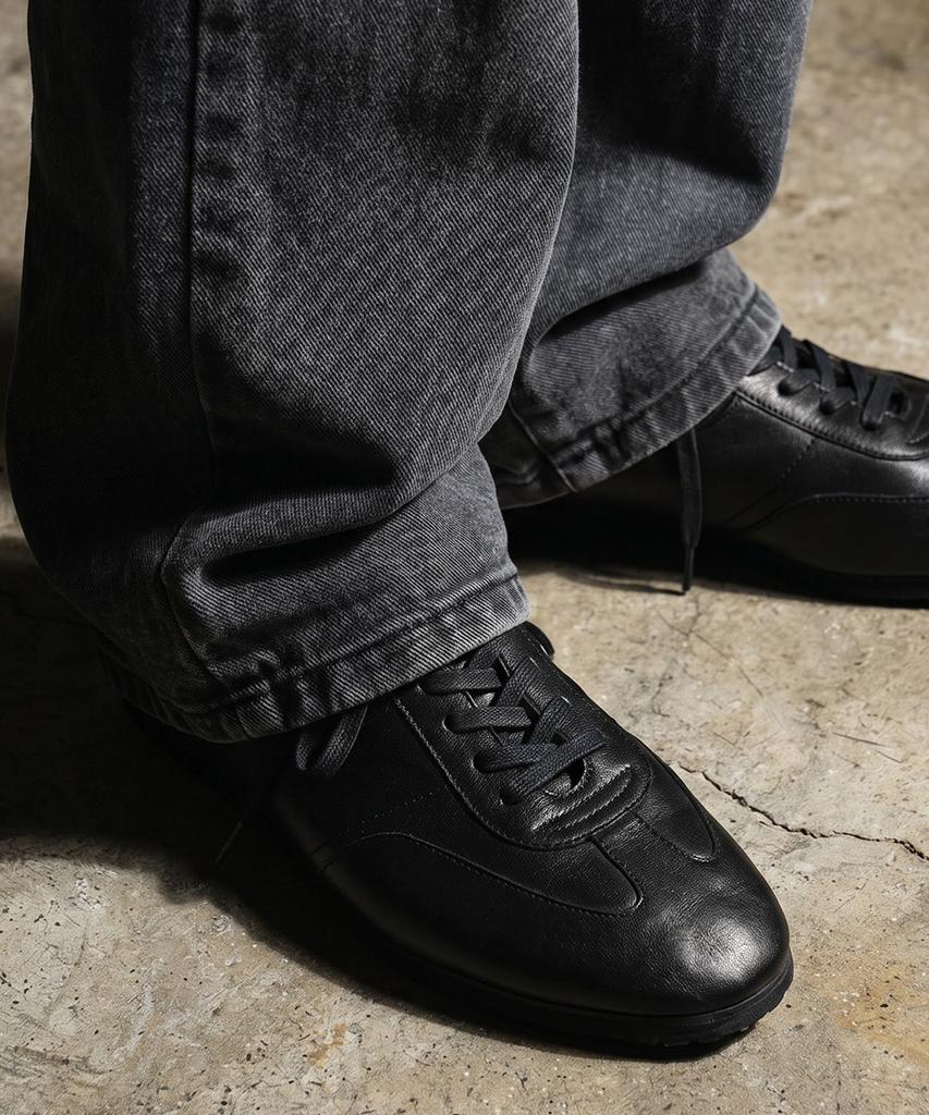 Firenze Atelier [Vibram] Full Vegetable Casual Sneakers 2800 [Sheep Black]