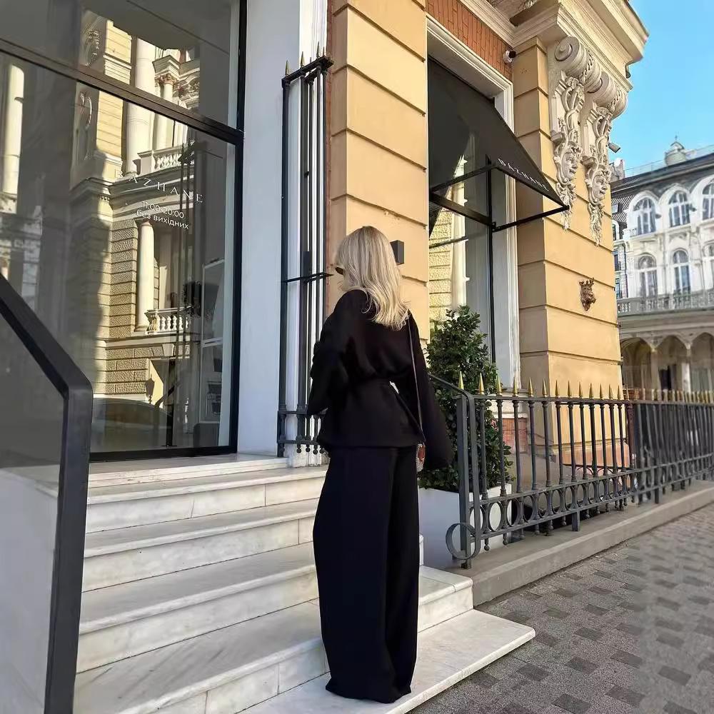 2024 Euro-American Style Autumn/Winter Long Sleeve Stripe Pajama Set - Casual Women's Comfy Pants & Shirt