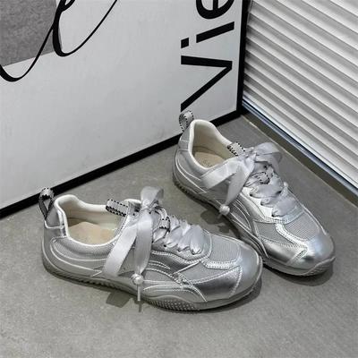 Dames Duitse Trainingsschoenen Zomer Parel Mesh Ademend Forrest Gump Schoenen Zachte Zool Zilver en Wit