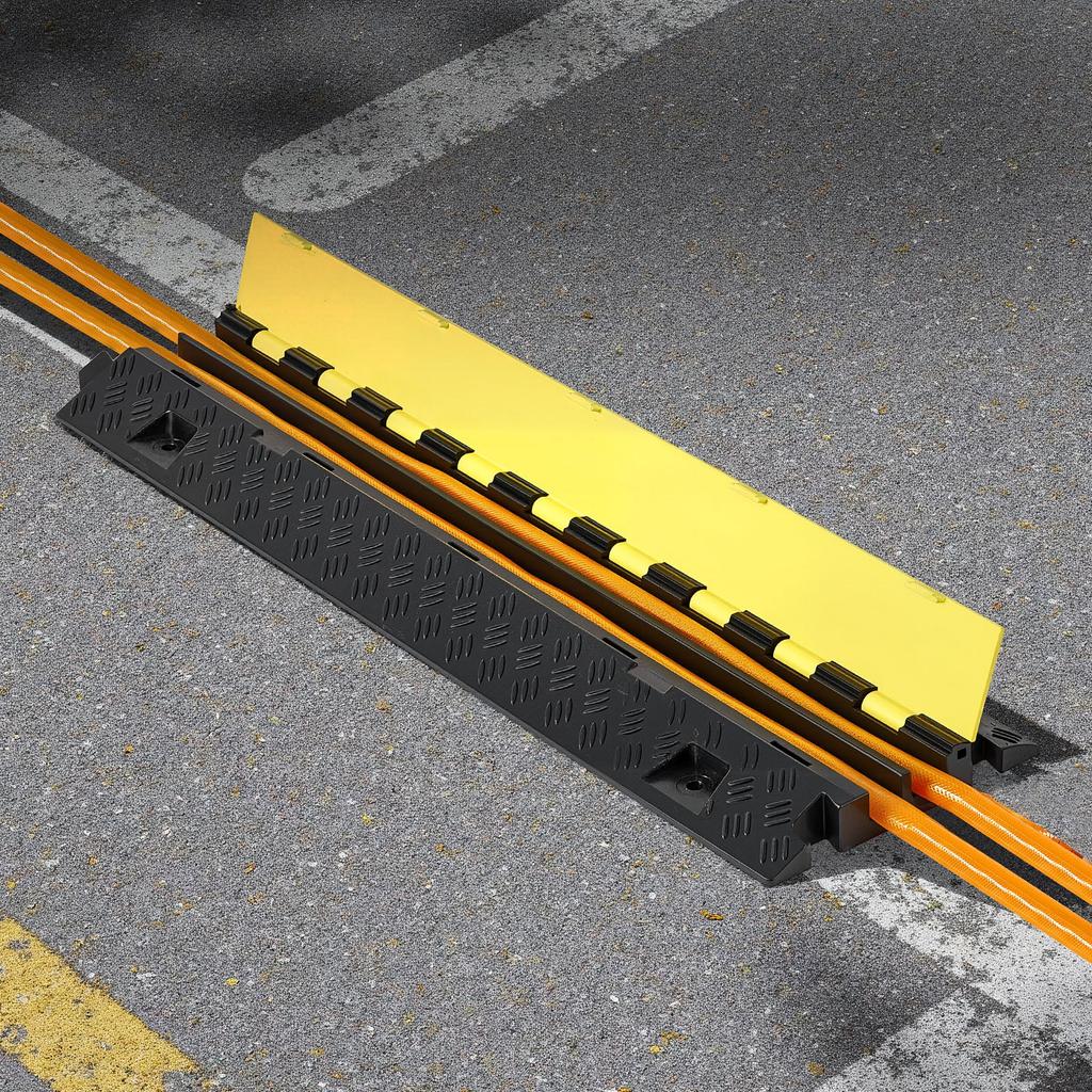 VEVOR Cable Protector Ramp, 9,979 Kg/axle Capacity, 2 Channel Heavy Duty TPU Cord Hose Wire Cover, 31 X 28 Mm Channel