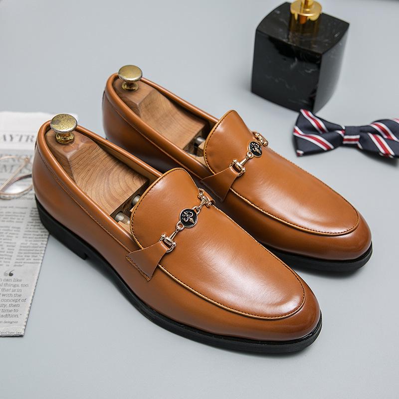 2025 Men's Plus Size Casual Leather Brogue Shoes - Thick-Soled, Slip-On, Pointed Toe