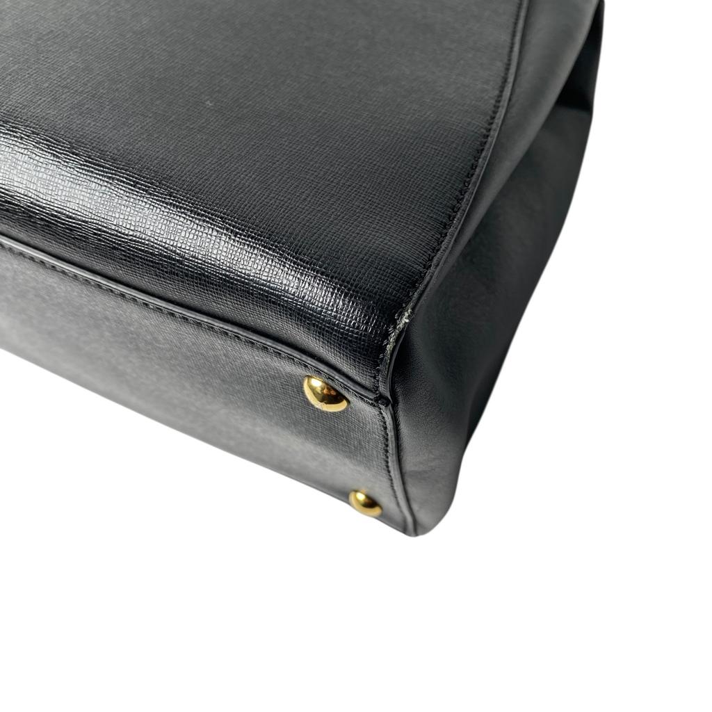 Used FENDIShoulder Bag Black Leather Women