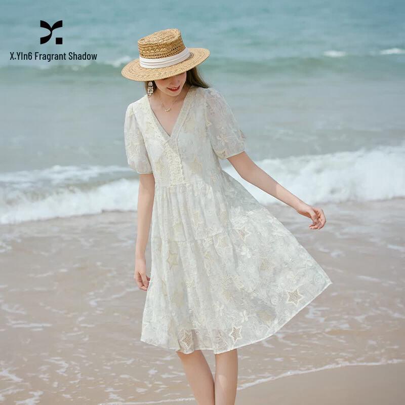 Women's V-Neck Embroidered A-Line Bubble Sleeve Dress