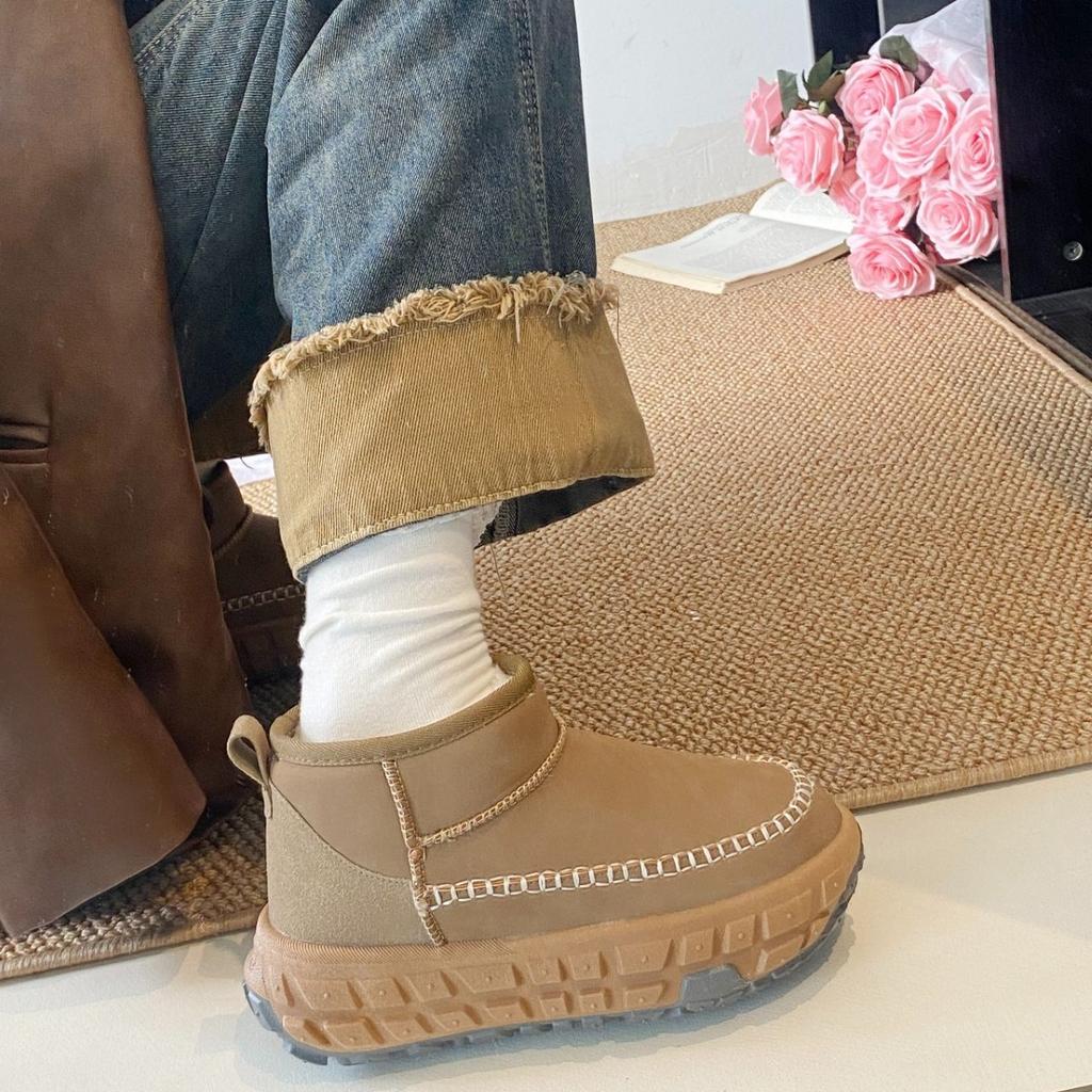 Snow boots Paris tire sole 2024 autumn and winter new snow boots Northeast velvet low-top warm thick-soled cotton boots