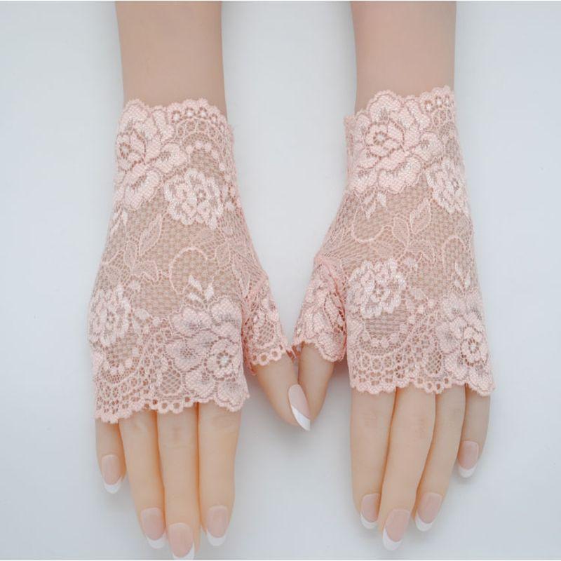 New Arrival Lace Half Finger Gloves Women's Thin Summer Silk Ice Short Sun Protection Driving Non Slip Elastic Fingerless Gloves Bridal Gloves