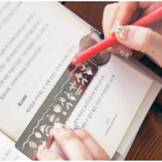 Stainless Steel Hollow Bookmark & Ruler Combo