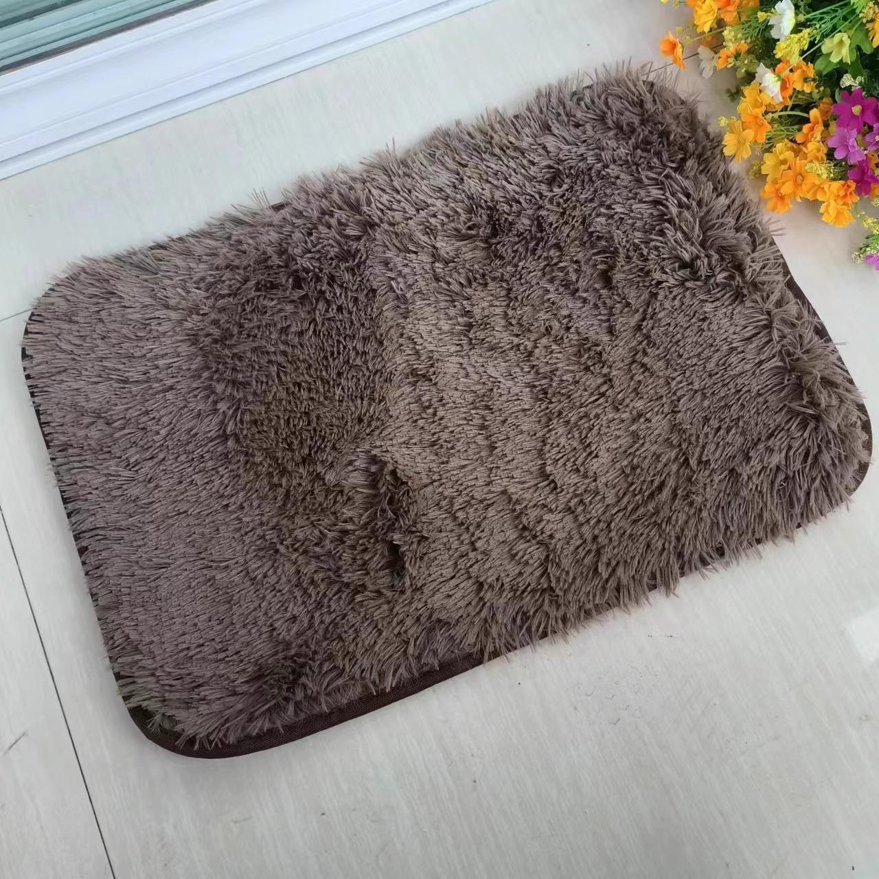 

Північний густий довгошерстий килим: Повністю вкритий килимок для вітальні, спальні чи ліжка - брудонепроникна ковдра. 40*60cm світло-коричневого кольору