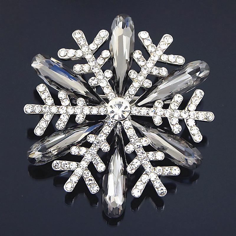 Exquisite Rhinestone Snowflake Brooch Pin - Elegant Lapel Accessory