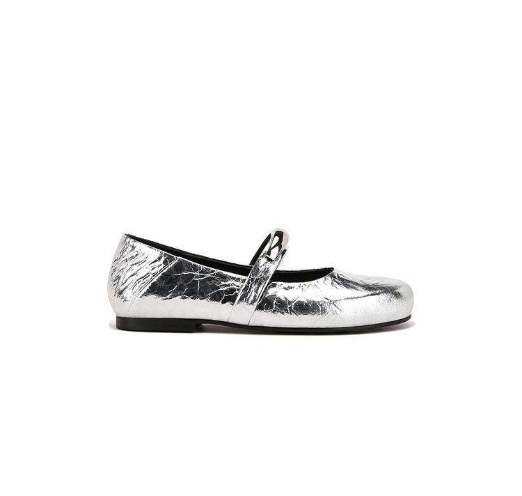 

Su Yinyin has the same moonlight ballet~ hand-scratched cowhide metal strap flat single shoes women s Mary Jane shoes 40