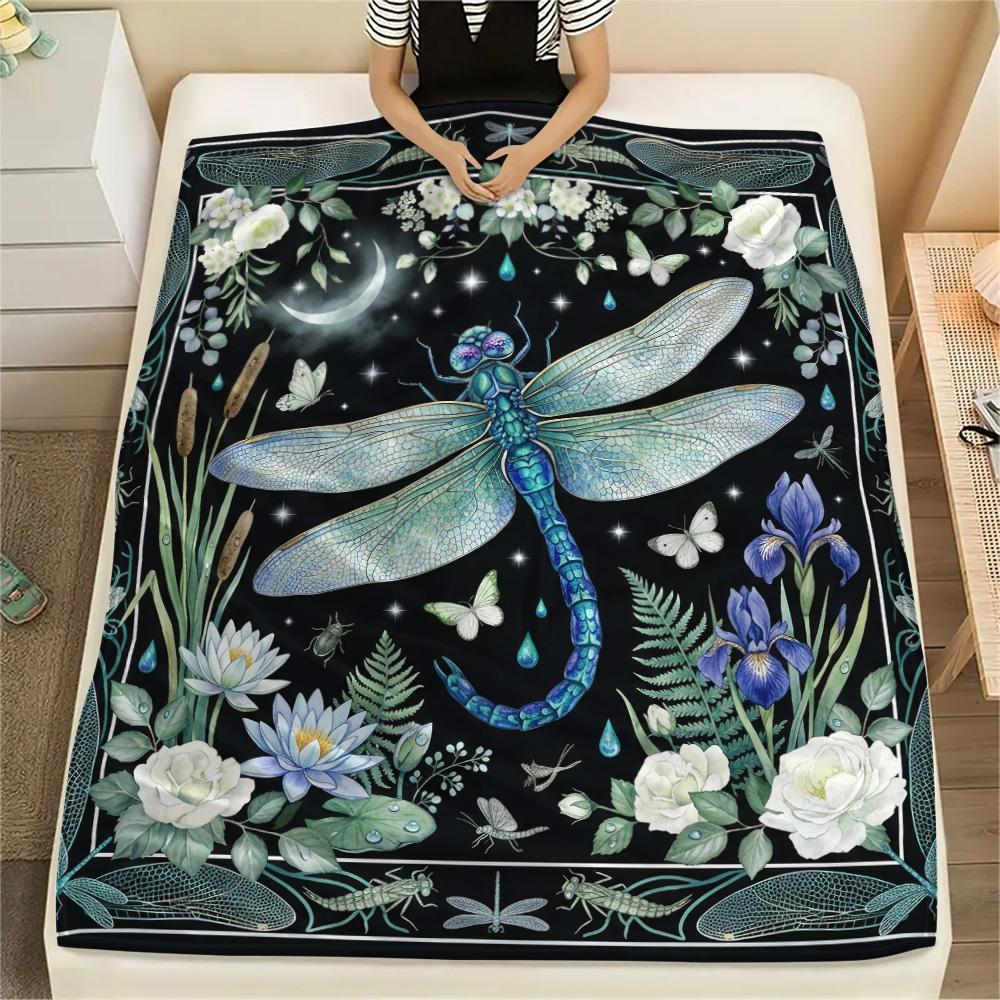 1Pc Butterfly Chicken Vintage Art Print Flannel Blanket High Quality Warm Comfortable Cover for All Seasons Perfect for Gifts Home Decor