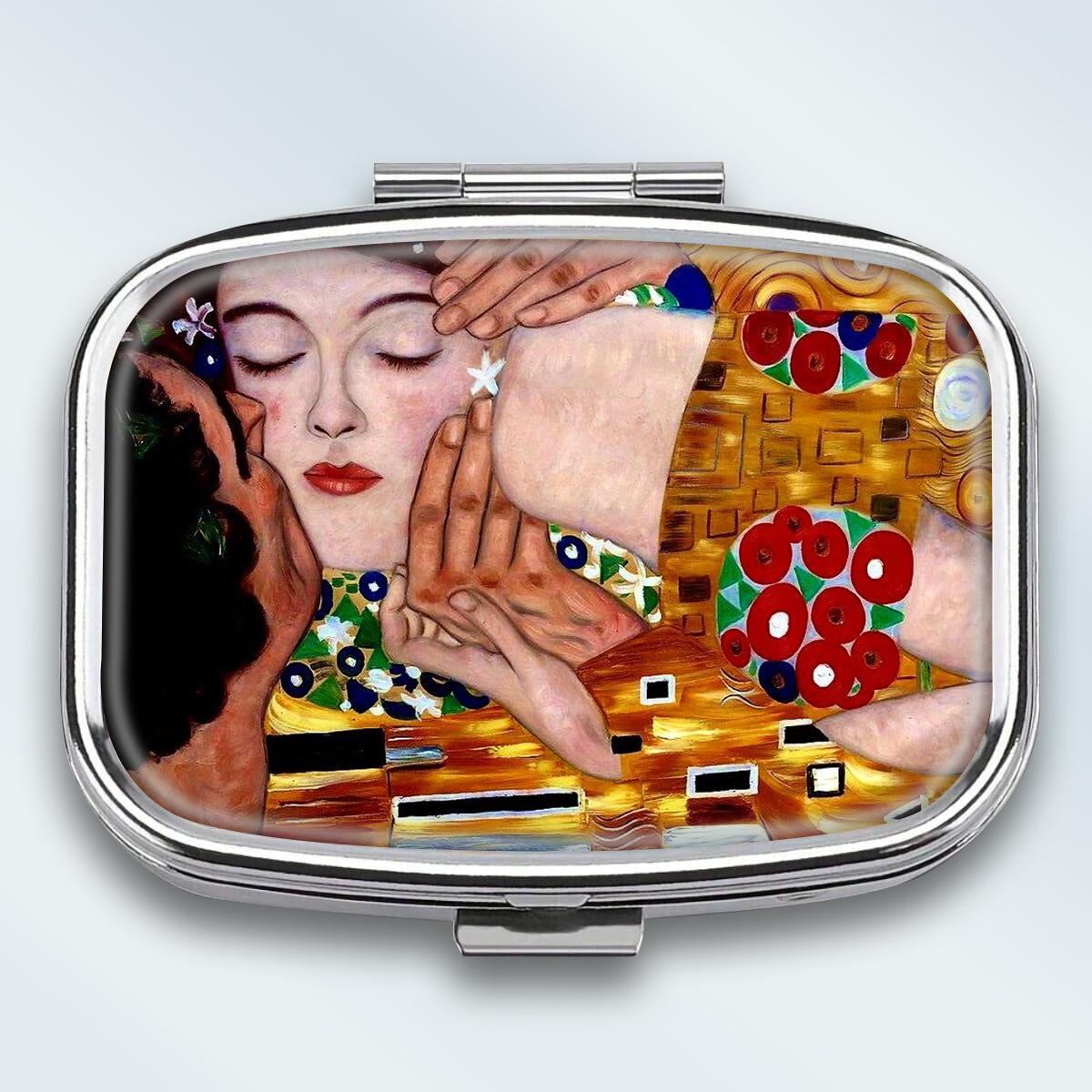 

Portable Pill Box with 2 Compartments, Mini Metal Medicine Organizer Case, Cute Printed Pill Container for Vitamins, Pills, Jewelry, Travel, Daily Use різнокольоровий