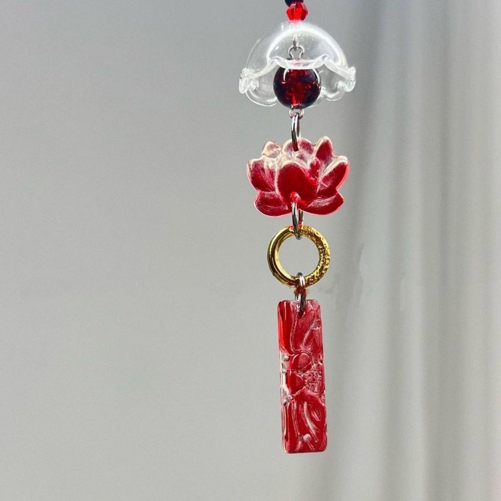 Handmade Beaded Phone Charm Strap Showcasing Unique Design And Style Phone Lanyard For Fashionable Mobile Accessories