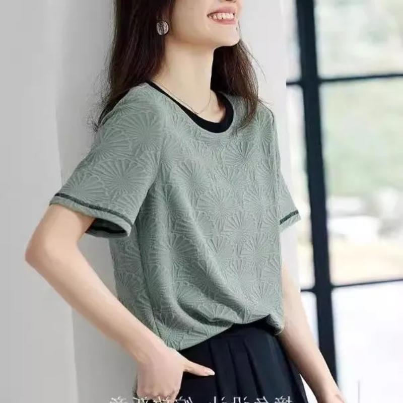 New All Match Contrasting Collar Short Sleeved T-shirt for Summer Fashion Unique and Beautiful Korean Classic Top