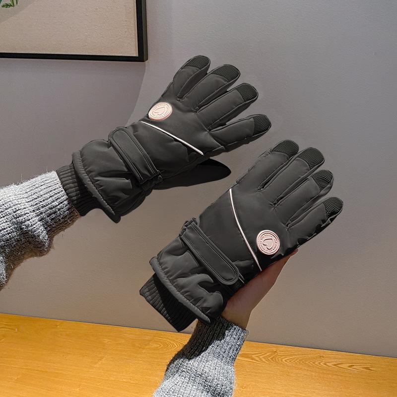 Cycling gloves winter women's warm thickened velvet anti-splashing water electric vehicle cold-proof ski gloves women