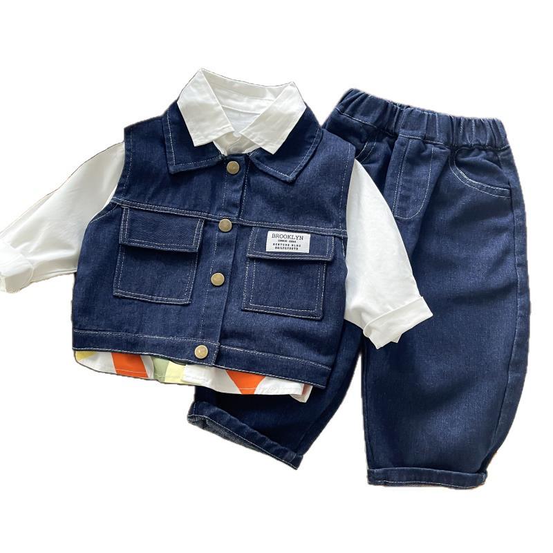 Chłopięcy wiosenno-jesienny zestaw odzieżowy z dżinsową kamizelką 2025: Modny 3-częściowy strój dla niemowląt