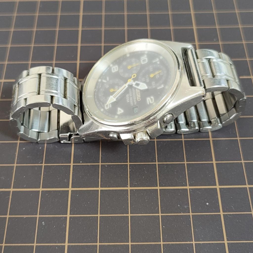 SEIKO Chronograph Quartz Watch Code [Working Condition] V657-9039 Men's (Management K26)