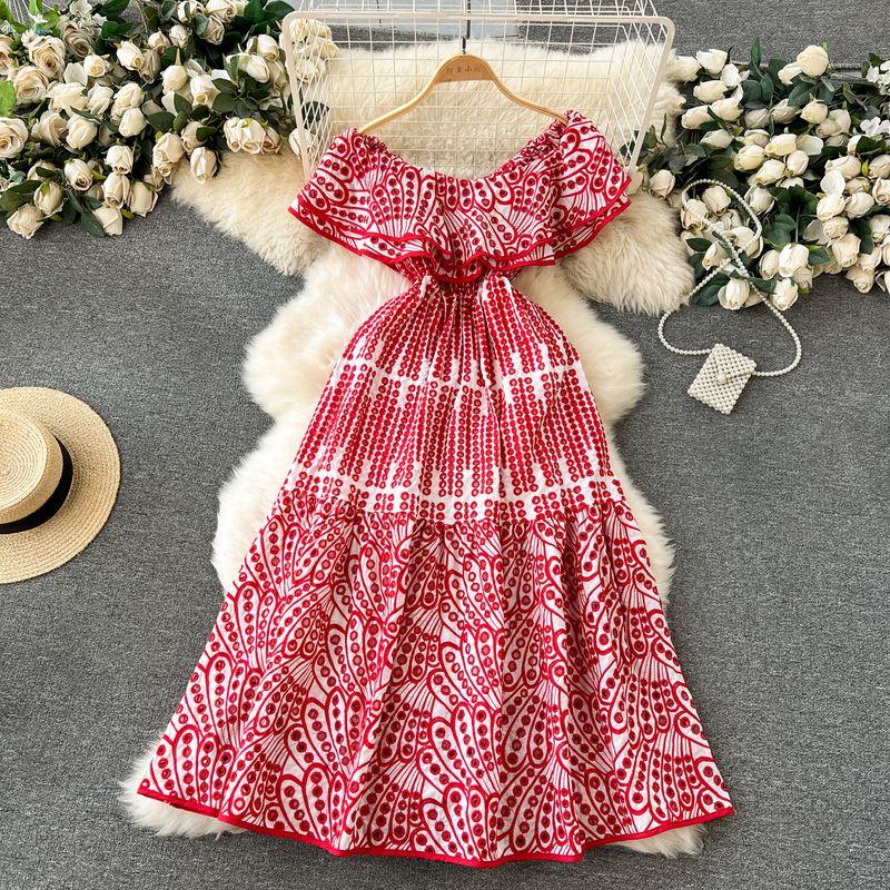 

Accessible Luxury off-Shoulder Collar Silm Long Dress Embroider Red S