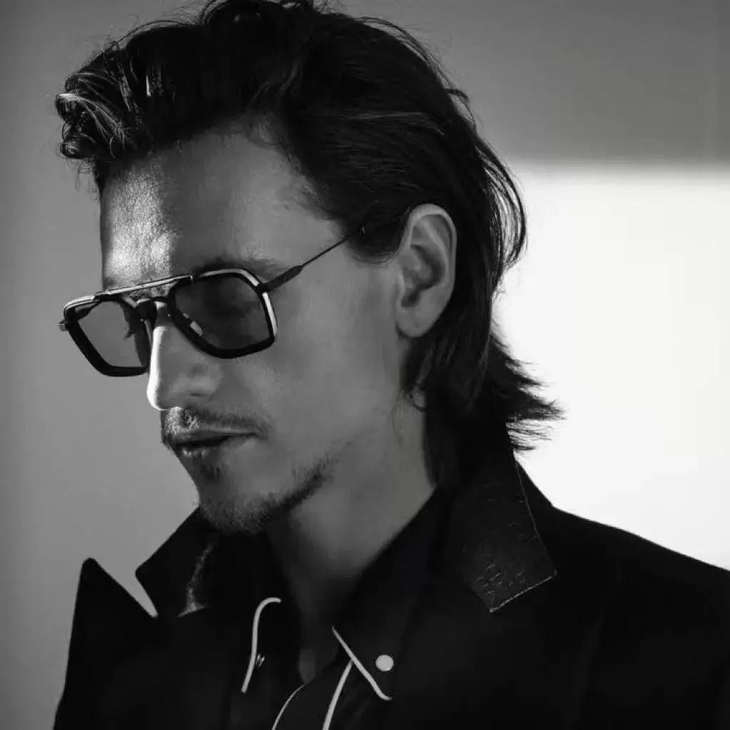 Metal Square Sunglasses For Men Women Luxury Brand Designer Vintage UV400 Outdoor Driving Sun Glasses