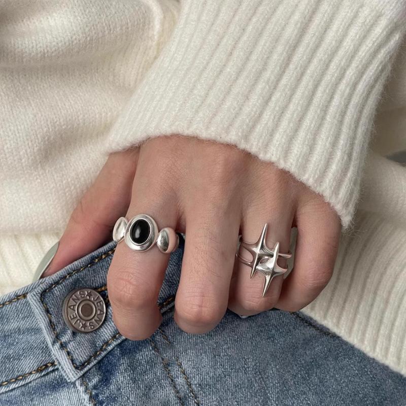 Copper Unique Fashion Ring Featuring Contemporary Open Design And Black Onyx Stone