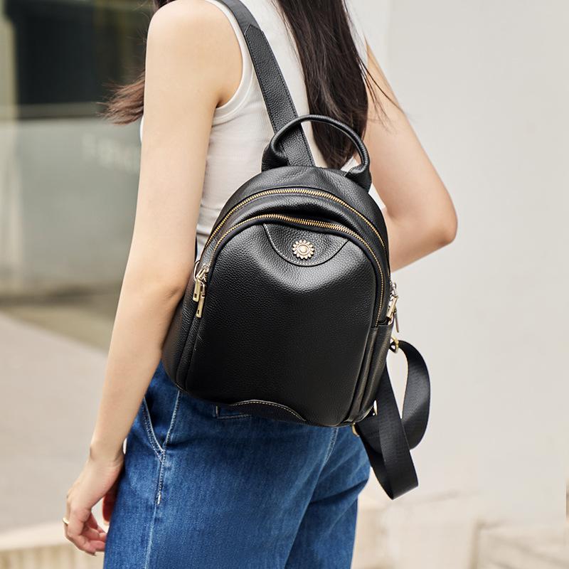 Niche Backpack for Women 2025 New Trendy Versatile High-End Korean Fashion Soft Leather Embossed Women's Bag