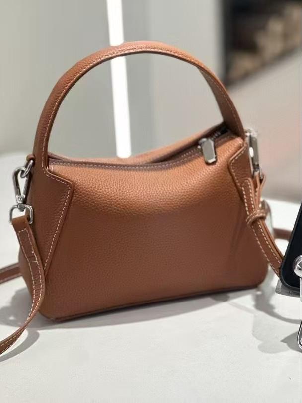 Genuine Leather Women's Versatile Small Square Handbag with High-End Feel and Large Capacity