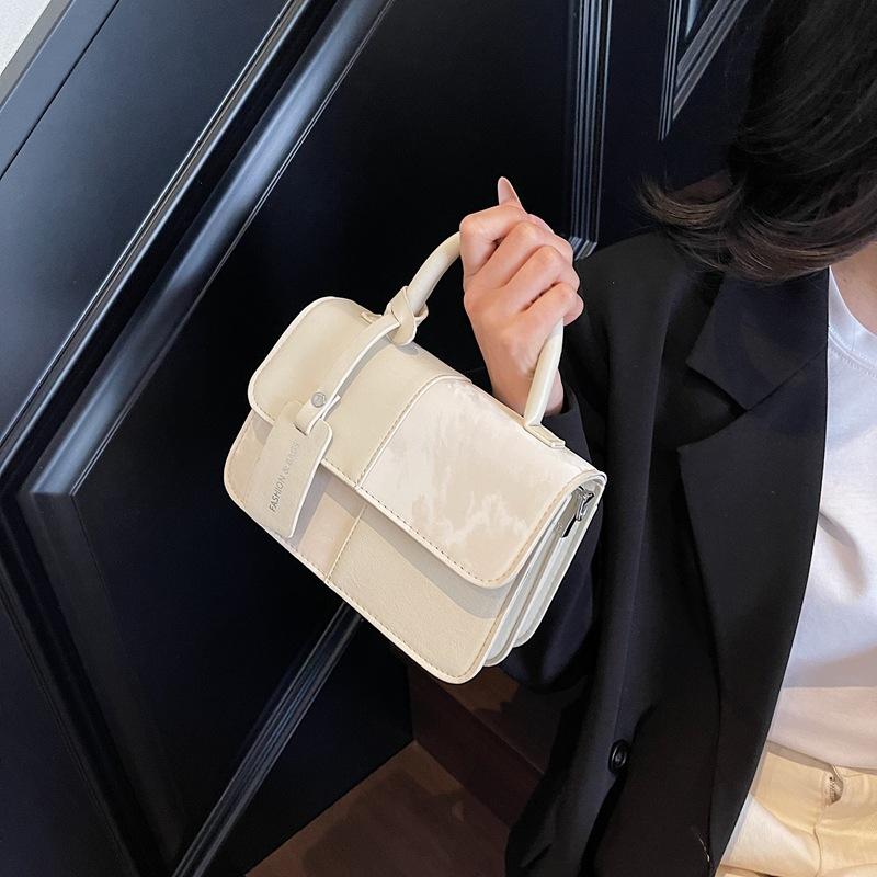 Wholesale women's bags 2025 new shoulder bags popular women's bags niche high-end oblique span women's small square bags