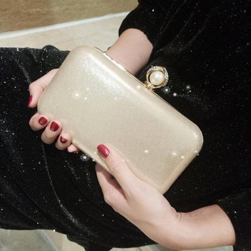 

New sequined clutch bag women s diamond-encrusted banquet bag dinner bag oblique span small square bag trendy fashionable versatile small золотой