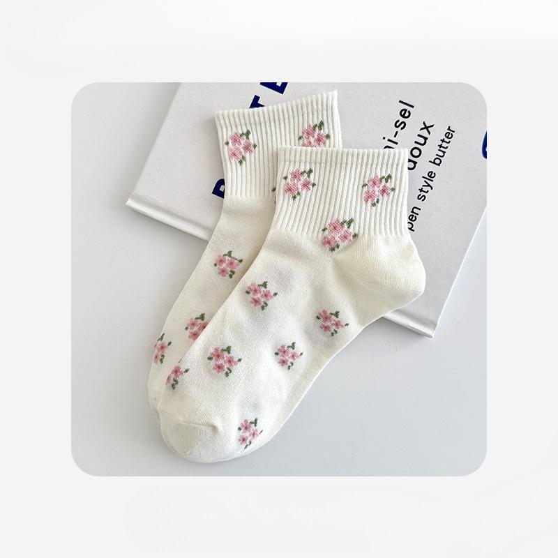 Female Spring and Summer Versatile Cartoon Cute College Style Bow Student Tube Cotton Socks