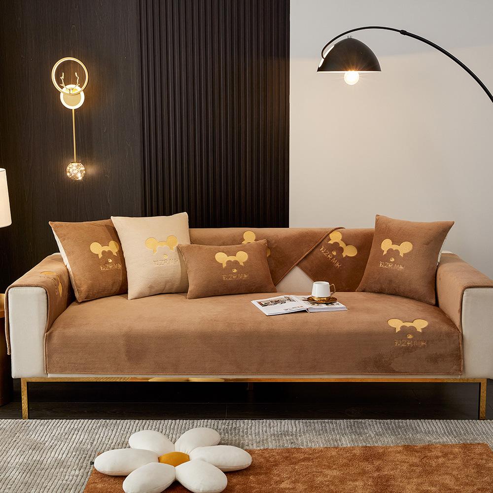 Lekka luksusowa zaawansowana poduszka na sofę Chenille antypoślizgowa prosta cztery pory roku uniwersalna narzuta na sofę pełny zestaw poduszka koc oparcie ręcznik