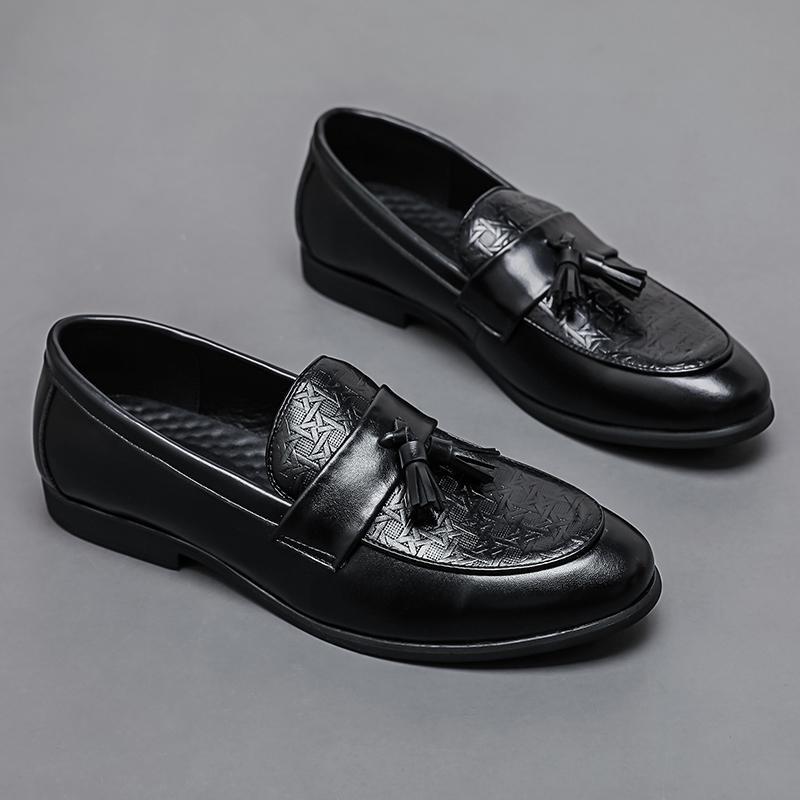 Fashion Leather Casual Shoes Men Loafers Luxury Design Slip On Male Dress Shoes Leisure Style Big Size Good Wear-resistant Sole