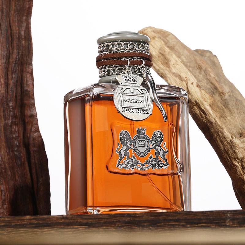 Small Town Yika Bad Boy Men's Perfume: Long-lasting Woody Fragrance, Popular in Vietnam