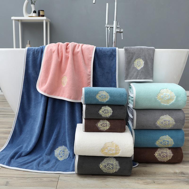 Coral Fleece Bath Towel Bath Towel Wrap Towel Large Towel Absorbs Water Is Not Easy To Lose Hair Thickens The Winter School Season Student Dormitory