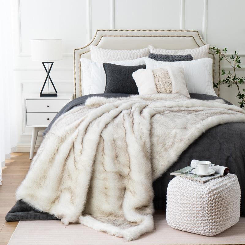 High End Imitation Fox Blanket Minimalist Ins Style Faux Leather Blanket PV Velvet Blanket Bed End Blanket