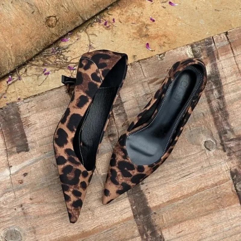 2025 Fashion Ladies Shoes Shallow Women's High Heels Hot Sale Leopard Print Office and Career Sexy Pointed Toe Solid Heels Women