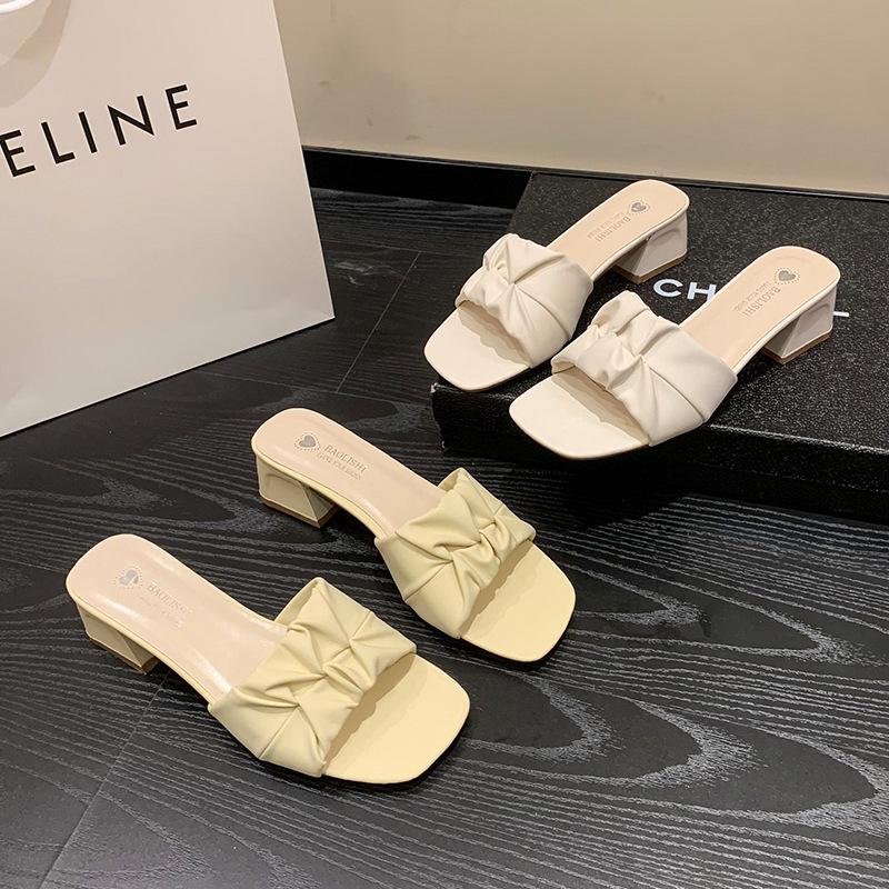 Slippers Women's Summer Outer Wear Medium Heel Sandals Women's 2025 New Fairy High Heels Summer Women's Thick Heel One-word Sandals