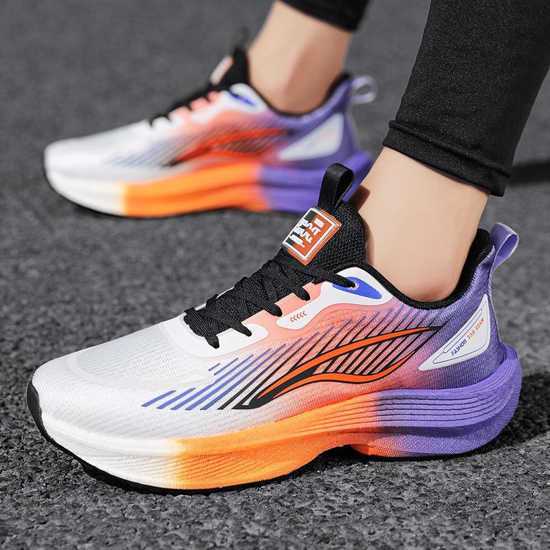 

Teen sports shoes student running shoes male junior high school students lightweight shock absorption ultra-light running shoes high school sho 44