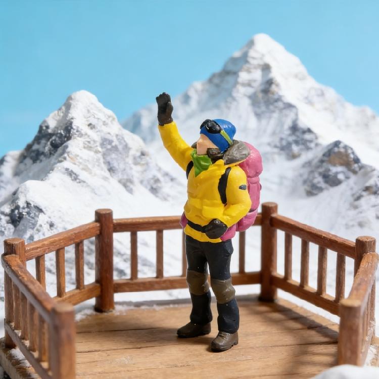 Realistic Hiking People Figure Model 1:64 Scale Hand Painted Miniature Figures for Dioramas Props,Photography Collector