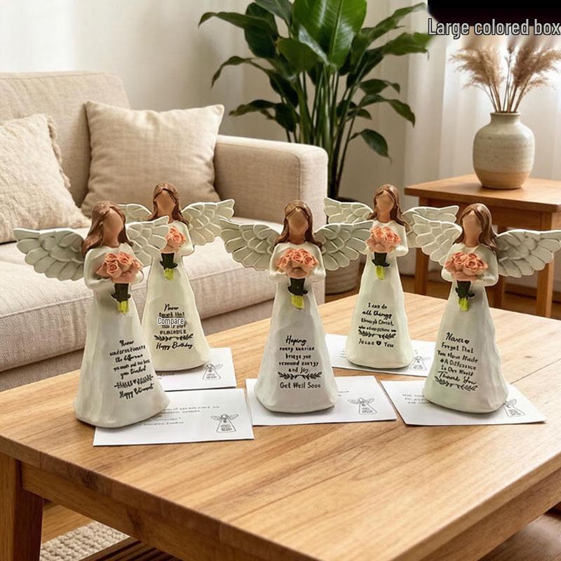 Resin Figurine with Bouquet - Creative Desktop Ornament Gift