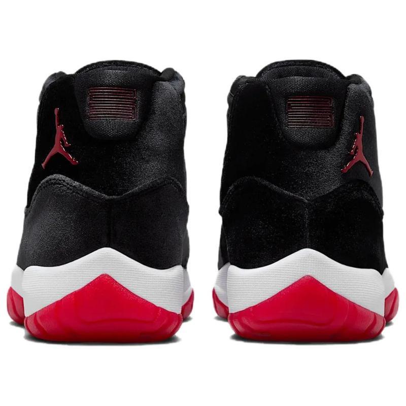 Jordan 11 Retro Bred Velvet Dámské Jordan DB5457-061