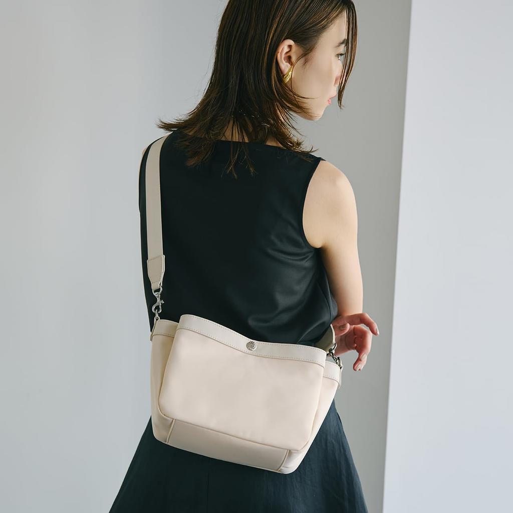 [Breath TOPKAPI] Waterproof Nylon and Leather Combination 3-Compartment Shoulder Bag (Pale Pink)