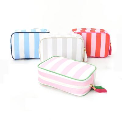 1 Stück gestreifte Color-Blocking Kosmetiktasche, tragbare Toilettentasche mit großem Fassungsvermögen, wasserdichte Reise-Aufbewahrungstasche für Männer und Frauen